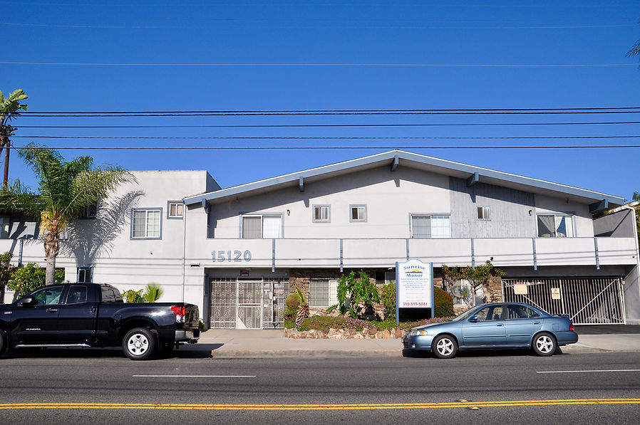 Sunrise Manor PELLEGRINO